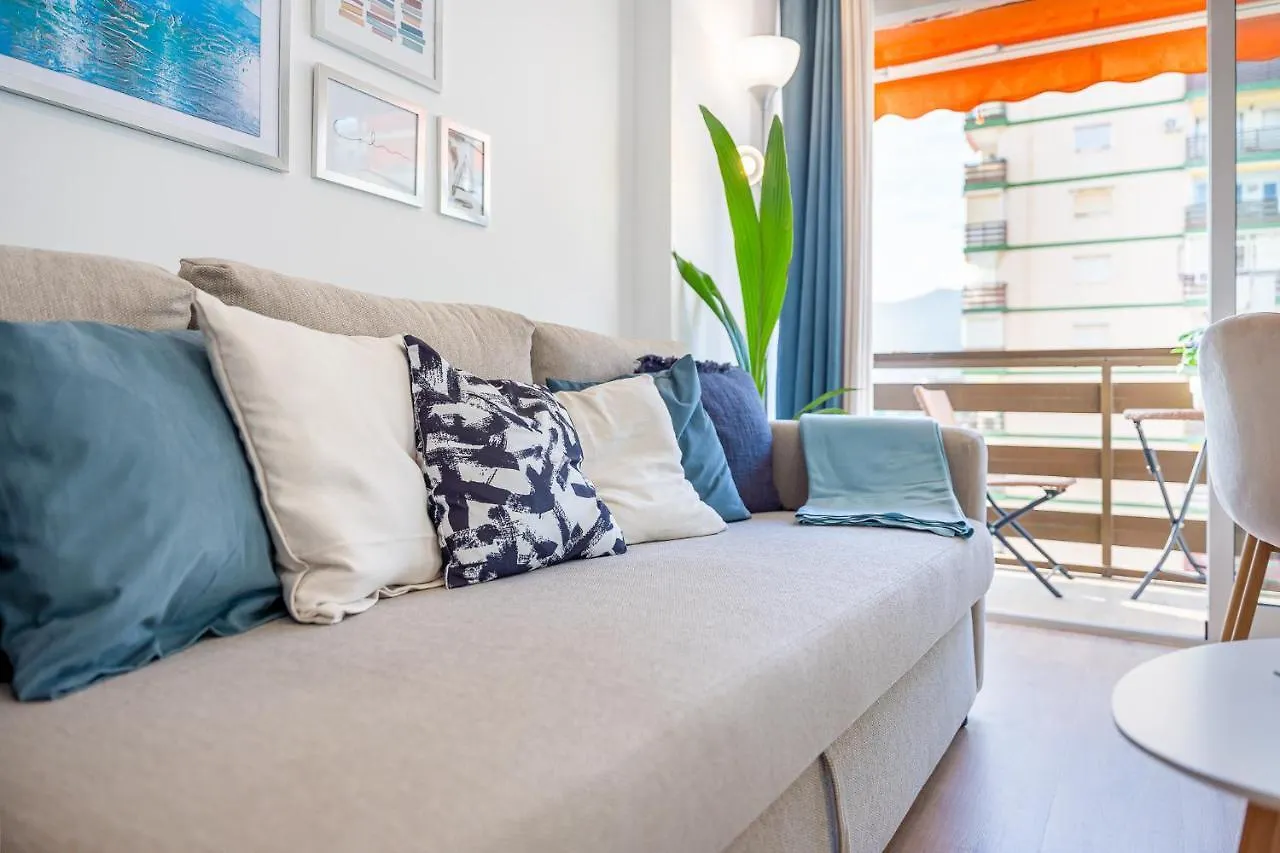 797 Holiday Rentals - Luminoso Y Reformado Apartamento Para 2 Benalmádena 0*,